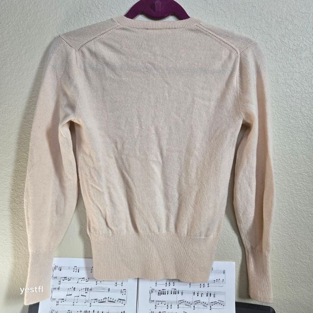 Everlane Cashmere Henley XS cream half button - Picture 5 of 7